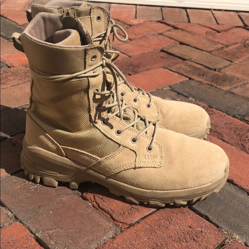 Tactical Boot - Picture 3 of 5